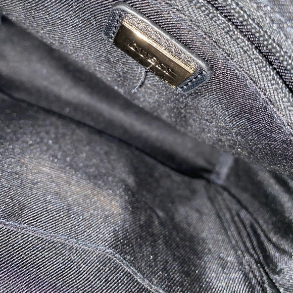 Guess Lilya Logo Convertible Mini Backpack - Picture 5 of 7